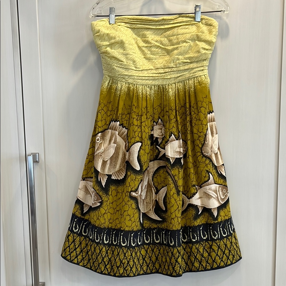 GUC Anthropologie Vanessa Virginia soft yellow dress w large fish pattern skirt